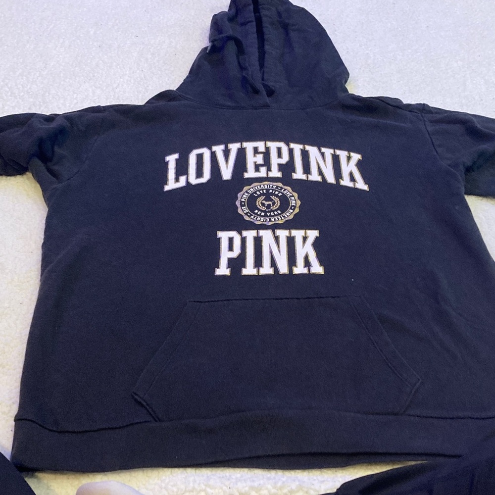 Women’s Pink Victoria secret Love Pink Hoodie in Black